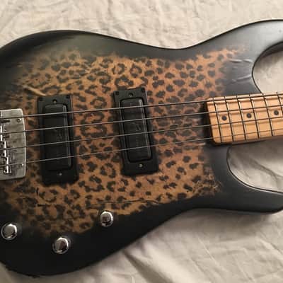Peavey Foundation 1992 Custom Black/Leopard image 2