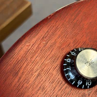Gibson Les Paul Studio Satin Cherry 2004 Electric Guitar image 7