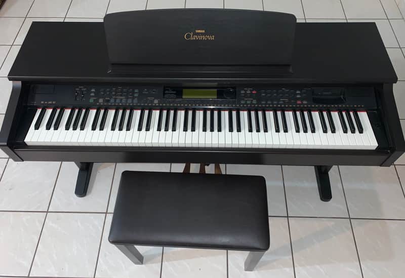 Yamaha Clavinova and Bench CVP-92 Brown Digital Piano image 1