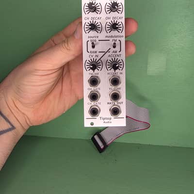 Tiptop Audio HATS909 - Gearspace
