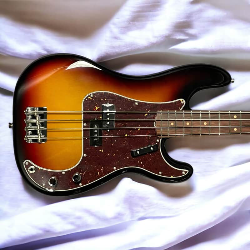 Fender AM Vintage II 1960 P-Bass, 3-Tone Sunburst w/ Rosewood *IN STOCK* image 1