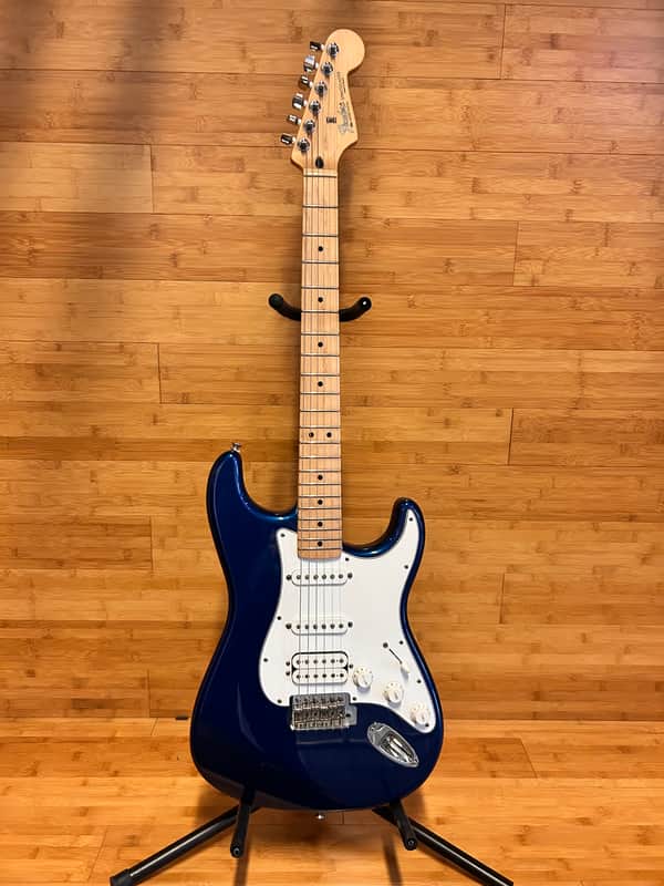 Fender Stratocaster 2008 - Lake Placid Blue image 1