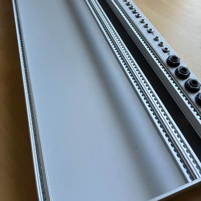 Intellijel 4U 104HP Palette Case - Silver image 2