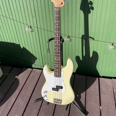 Fender Japan PB-331 Bass E-serial Left-Handed 1984 Vintage White image 1