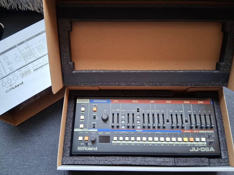 Roland JU-06A Boutique Synthesizer 2019 - Black image 1