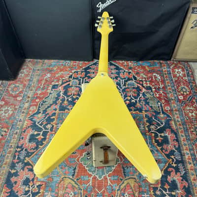 Gibson Flying V '67 Vintage Reissue Classic White - 1999 image 10
