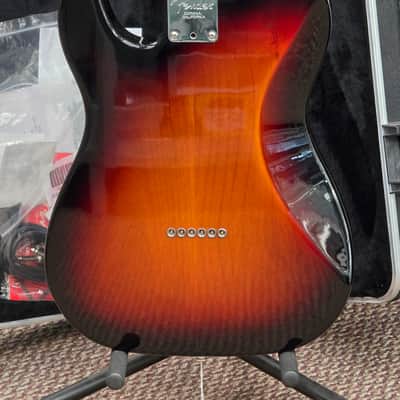 Fender American Standard Telecaster 2013 with Maple Fretboard 3-Color Sunburst OHSC EXC+ image 9