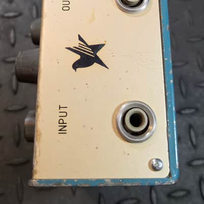 Electro-Harmonix Big Muff V7 Pi (Civil War) Fuzz Distortion Rare Blue Housing image 5
