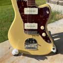 Fender Limited Edition 60th Anniversary Classic Jazzmaster with Matching Headstock