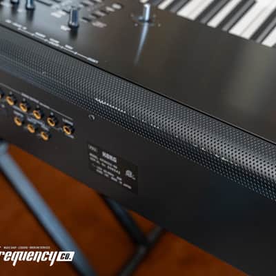 Korg Kronos 2 88-Key Digital Synthesizer Workstation image 18