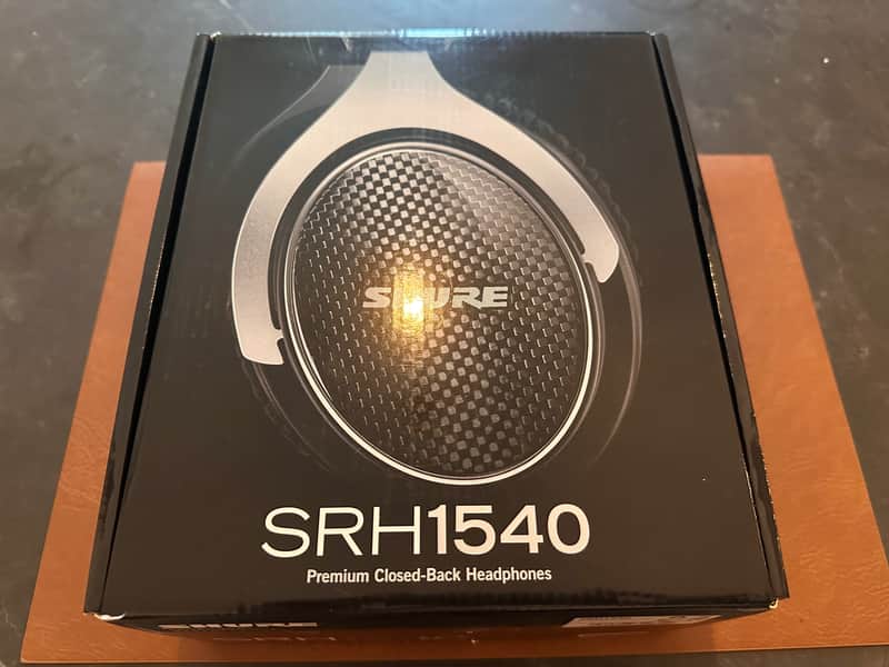 Shure SRH1540 Professional Closed Back Studio Headphones 2010s - Black image 1