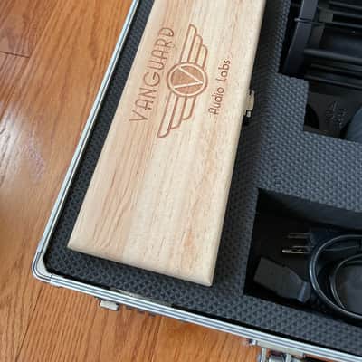 Vanguard Audio Labs V13 Large Diaphragm Multipattern Tube Condenser Microphone 2010s - Maroon image 8