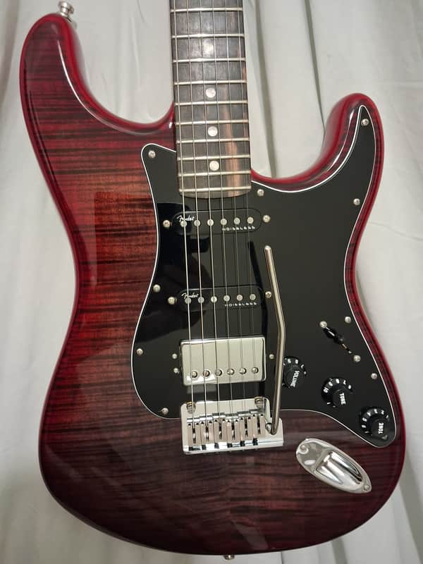 Fender Limited Edition American Ultra HSS Stratocaster