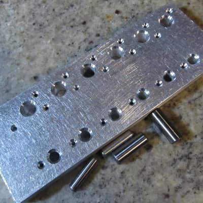 Fender Kluson '70s F-style and Kluson Vintage Tuner Installing Drill Guide VK image 2