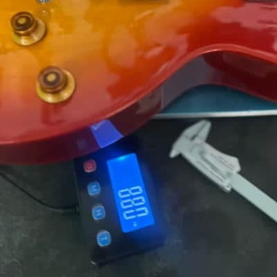 Gibson  Contour Les Paul 2012 Sunburst image 10