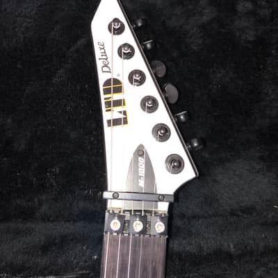 ESP LTD M-1000  Snow White image 3