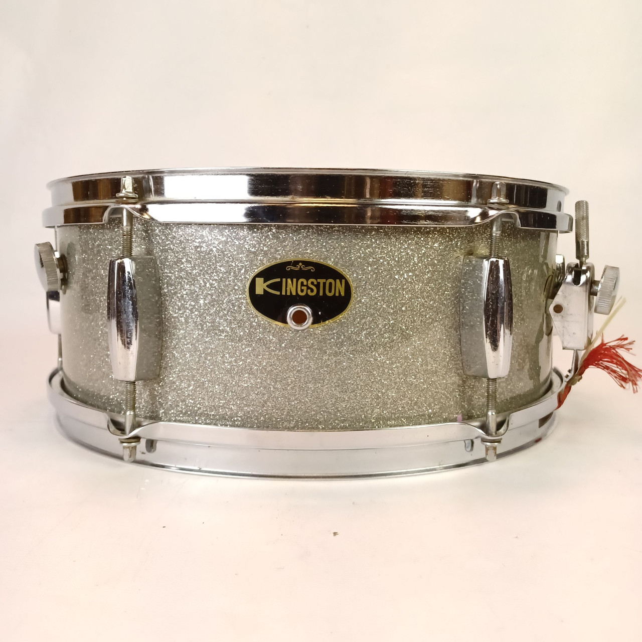 Kingston 5.5x14"Snare Drum Silver Sparkle MIJ Japan Vintage 60s 3Ply Lauan Pearl — main photograph