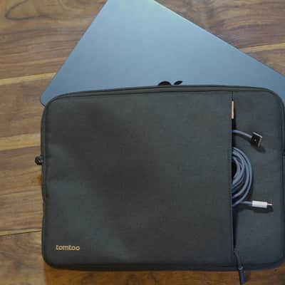 Apple MacBook Air 13” Midnight 32GB Ram 1TB 2025 - Midnight image 3