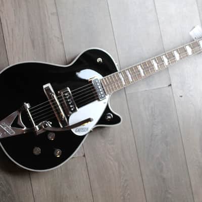 GRETSCH "G6128T-GH George Harrison Signature Duo Jet™ with Bigsby, Rosewood Fingerboard, Black" HARDCASE, PAPERS image 1
