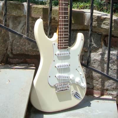 Peavey Raptor I -- first overseas Peavey production image 2