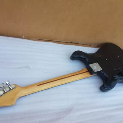 1986 SQUIER by FENDER STRATOCASTER - 24 3/4" SHORT SCALE - RARE image 6