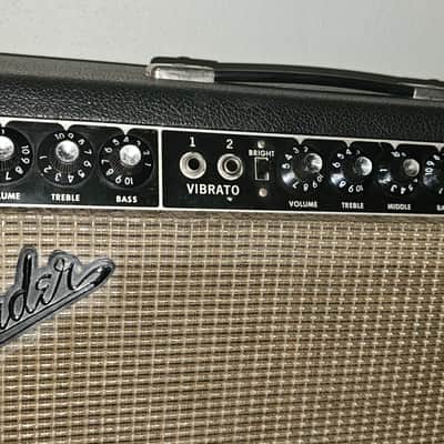Fender Super Reverb 2-Channel 40-Watt 4x10" Guitar Combo 1963 - 1967 - Black Panel image 2