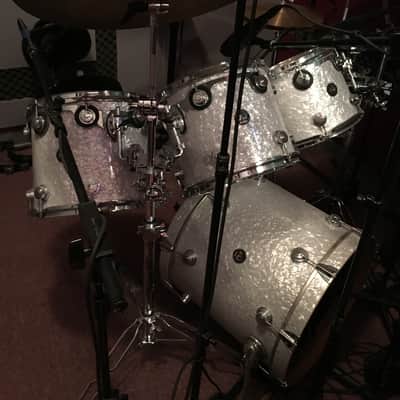 DW 90's  Collector's Series All Maple EXCELLENT  CONDITION !!! image 2