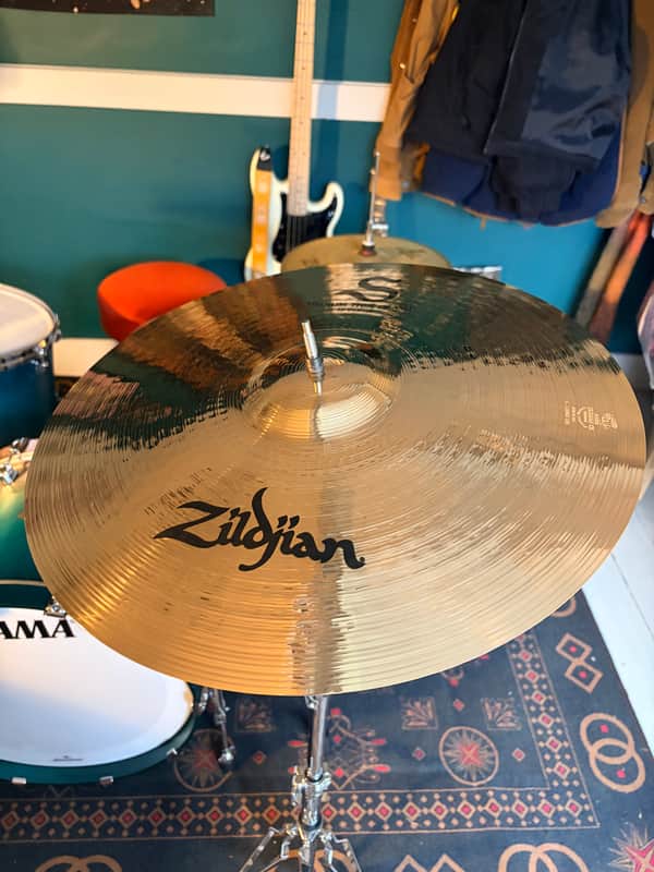 Zildjian 18" S Series Medium Thin Crash Cymbal 2016 - Present - Brilliant image 1