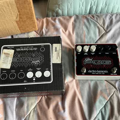 Electro-Harmonix Soul POG Soul Polyphonic Octave Generator | Reverb