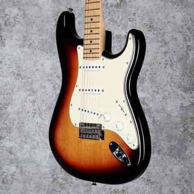 Fender Player Stratocaster with Maple Fretboard 3-Color Sunburst 2022 (Upgraded!) image 5