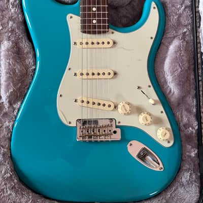 Fender American Professional II Stratocaster with Rosewood Fretboard 2020 - Present - Miami Blue image 7