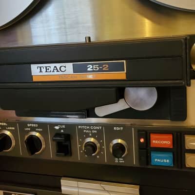 TASCAM TEAC 25-2 1976 image 3