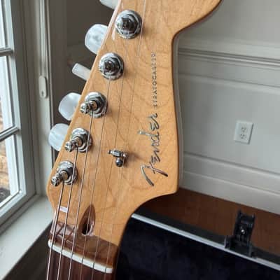 2011 Fender American Deluxe Stratocaster - Fiesta Red image 8