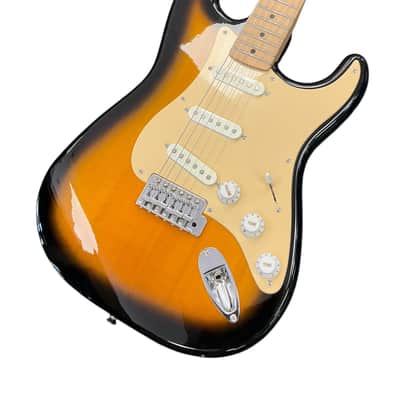Fender stratocaster 2011 - tobacco burst image 3