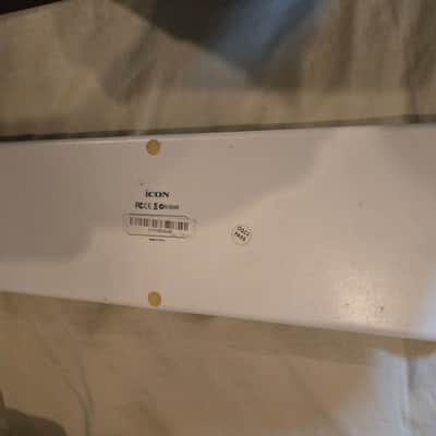 Icon G-Board - White image 2