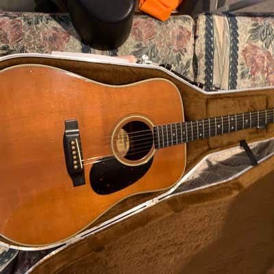 Alvarez DY-50 By Kazuo Yairi, 50th Anniversary Limited Edition, Model No. DY50, Serial No. 30019, Issue Date 06/28/1979 DY-50 50th Anniversary Limited Edition, Model No. DY50, Serial No. 30019, 6-28-1979 - clear image 8