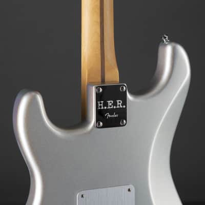 Fender H.E.R. Stratocaster MN Chrome Glow - Electric Guitar image 8
