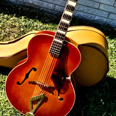 *Rare* 1946 SILVERTONE by Gretsch w/Geib case image 9