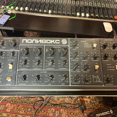 desktop Formanta Polivoks+MIDI-110v