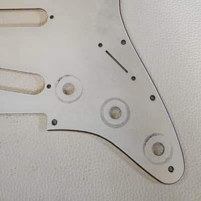 Fender Stratocaster Aged Relic 3 ply Pickguard Parchment image 2