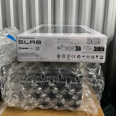 Immagine AlphaTheta SLAB MIDI Pad Controller including Serato Studio *Unopened* - 2