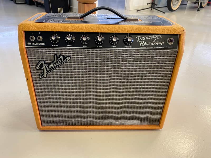 Fender '65 Princeton Reverb Reissue 12-Watt 1x10" Guitar Combo 2008 - Present - Black image 1