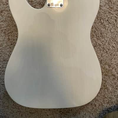 Fender VIntera Telecazter 60s - White