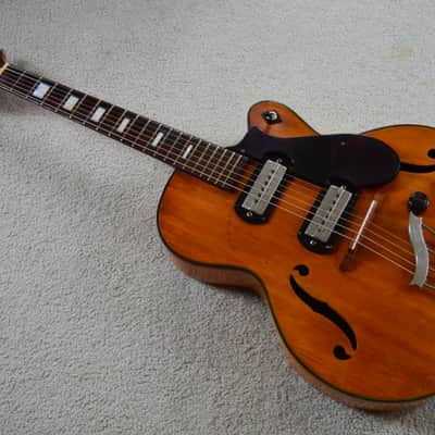 Harmony H-62 c. 1957 - Natural image 1