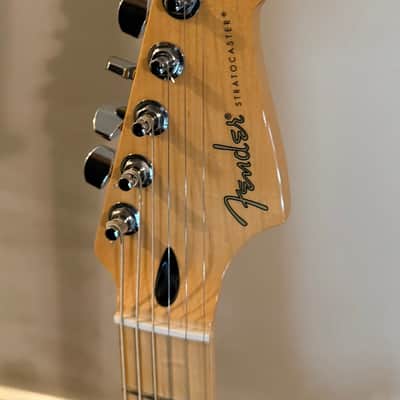 Fender Stratocaster 2023 -HSS Black on black, locking tuners, maple neck image 5