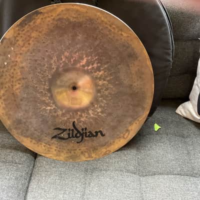 Zildjian 20" K Custom Left Side Ride Cymbal with Rivets image 2