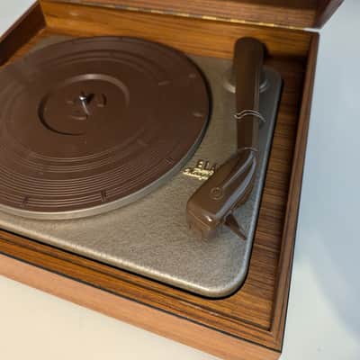 Vintage ELAC Miraphon 210 Turntable - Scandinavian Style / Mid-Century Teak image 2