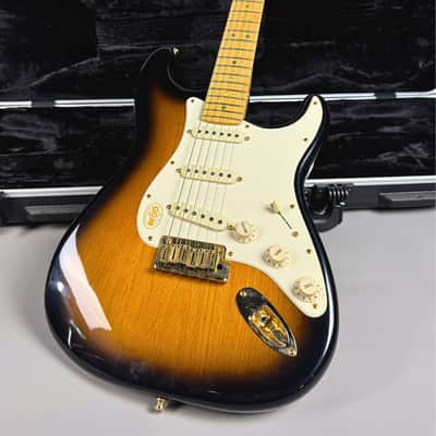 Fender American Deluxe 50th Anniversary Stratocaster - 2004 image 13
