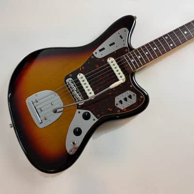 Fender Jaguar JG-66 Japan 2006-2008 Sunburst image 3