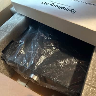 Apogee Symphony I/O MkII - 24x24 Analogue + 8x8 digital - Thunderbolt - Pro setup! image 8